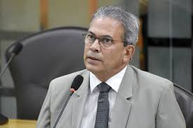 heramno moraes.jpg